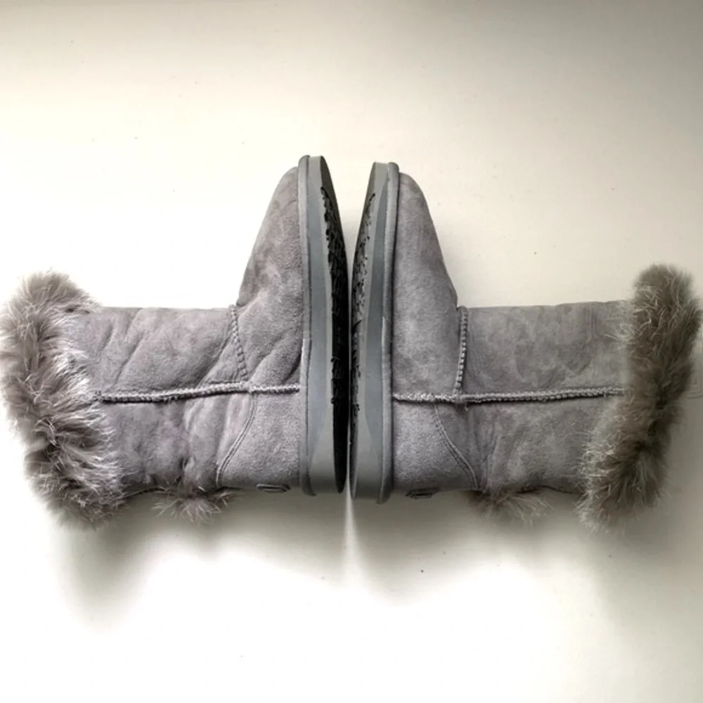 Australia Luxe Collective like new
